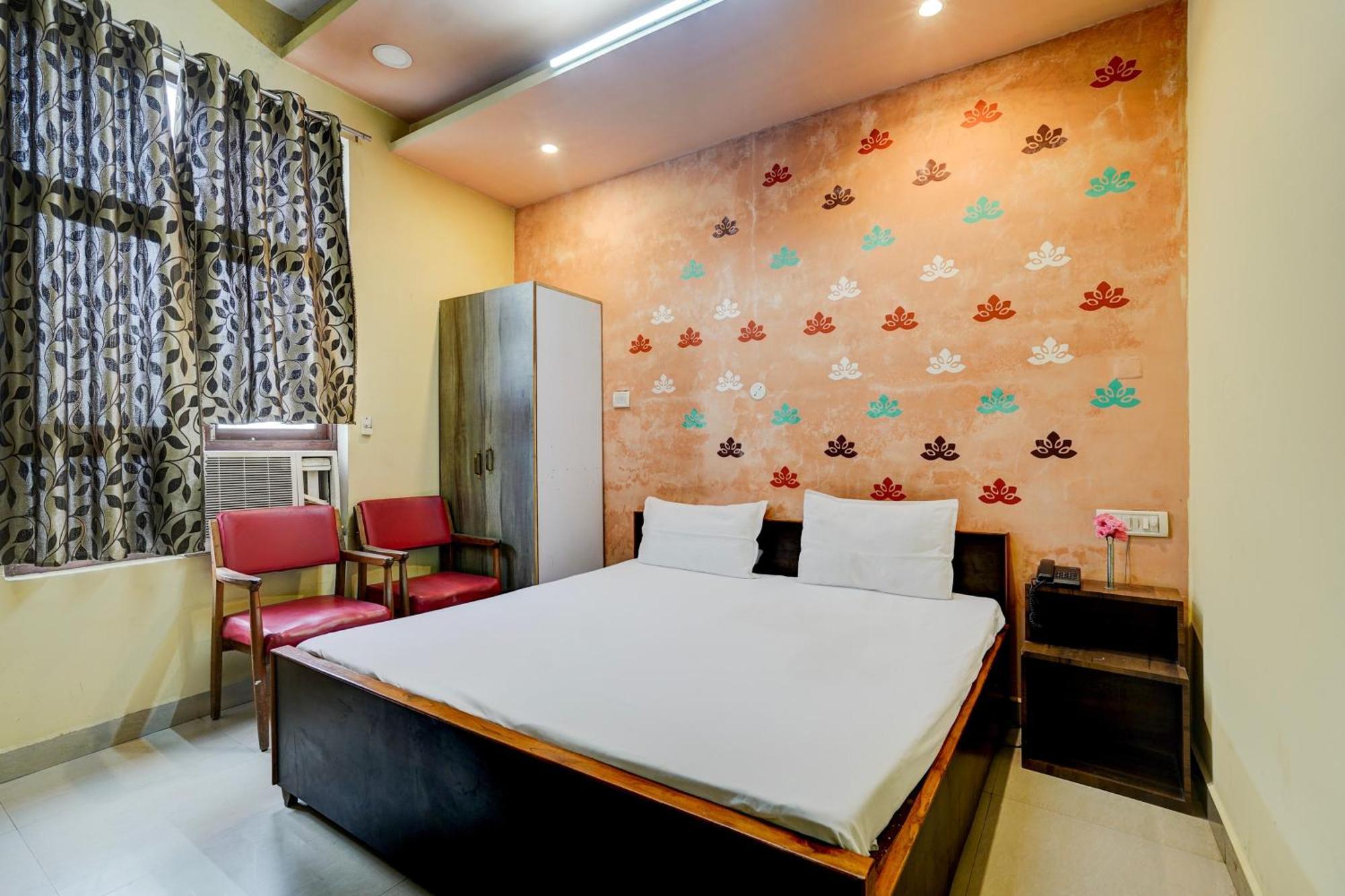 Hotel O Shyam Utsav Mirzāpur Buitenkant foto