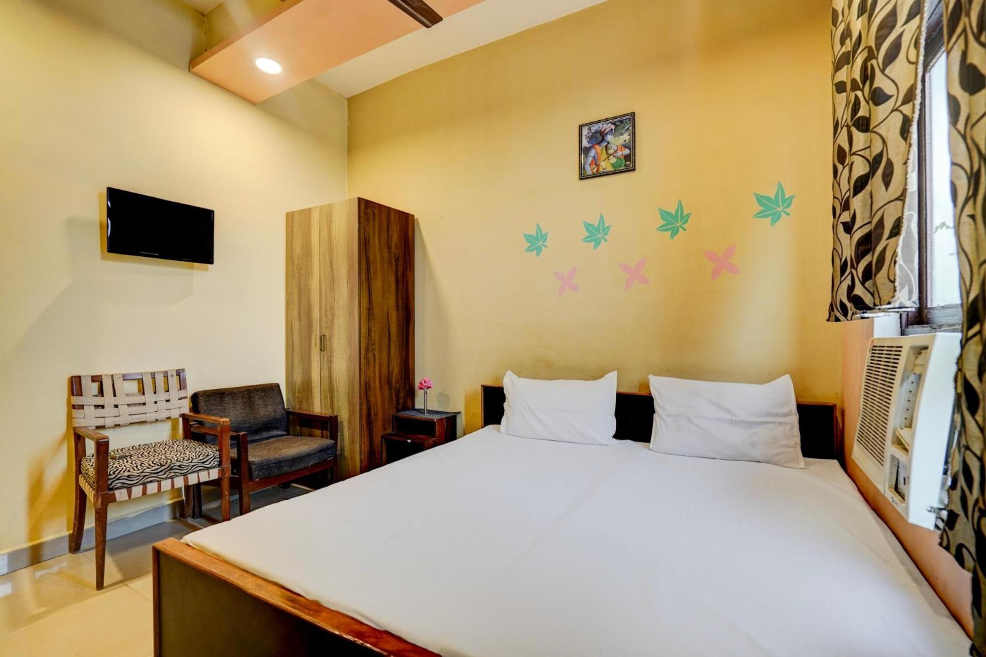 Hotel O Shyam Utsav Mirzāpur Buitenkant foto